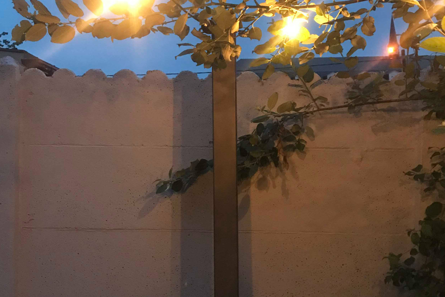 CAS Mexican summer night light pole